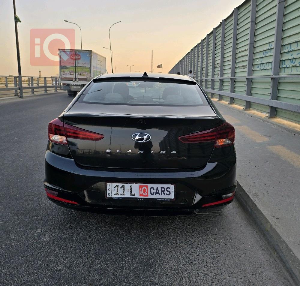 هيونداي النترا